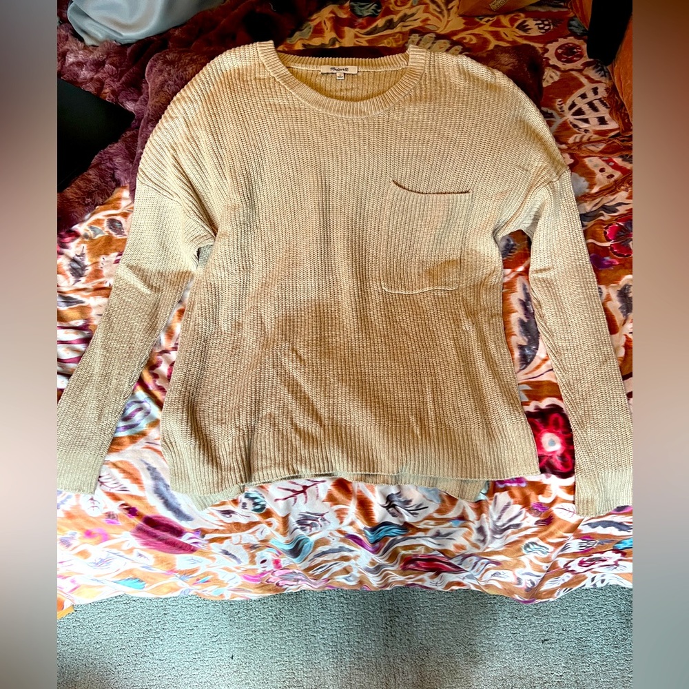 Madewell crew neck sweater with front pocket
